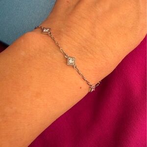 Touchstone Crystal ALL TIMES
ANKLET Sterling Silver Swarovski
9036A